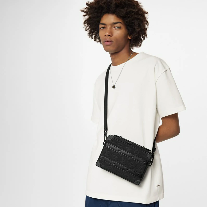 Louis Vuitton Handle Pehmeä tavaratilan laukku Taurillon Monogram Bags