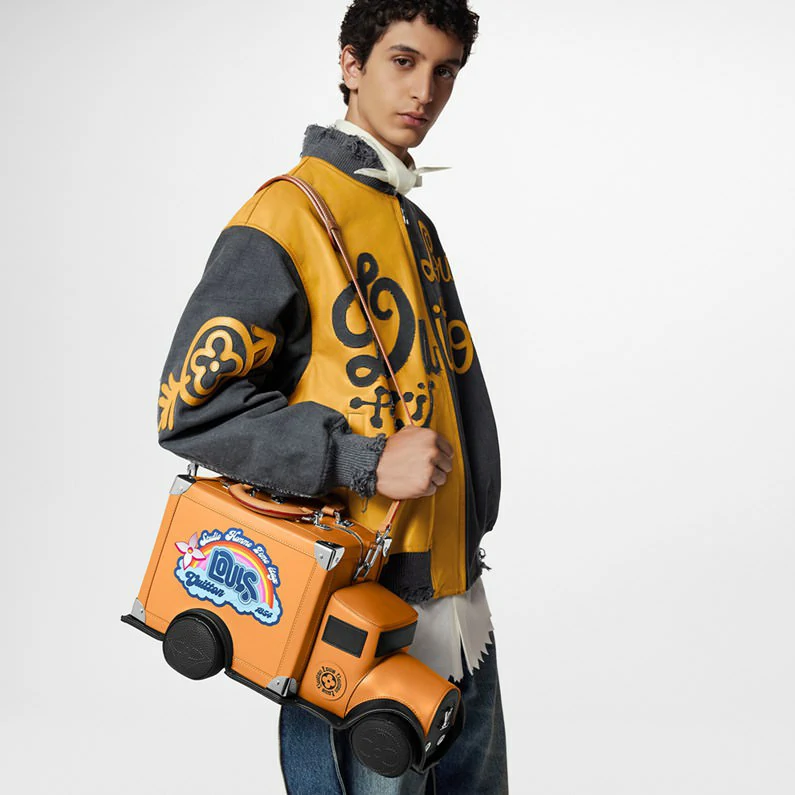 Louis Vuittonin pehmeä kuorma-autolaukku Muut nahkaiset lompakot ja pienet nahkatavarat - Beige